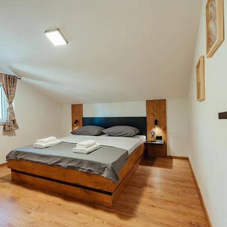 Magic Sunset فيلة إيموتسكي