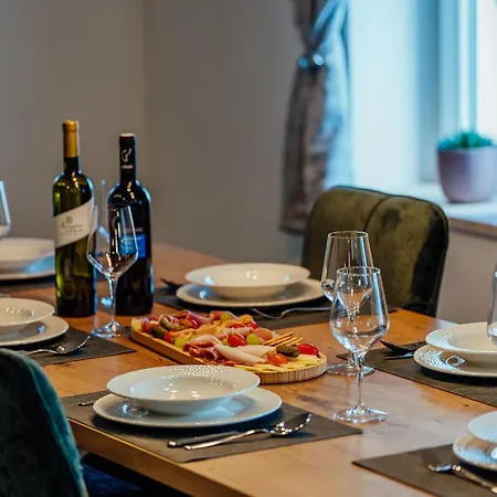 Magic Sunset فيلة *